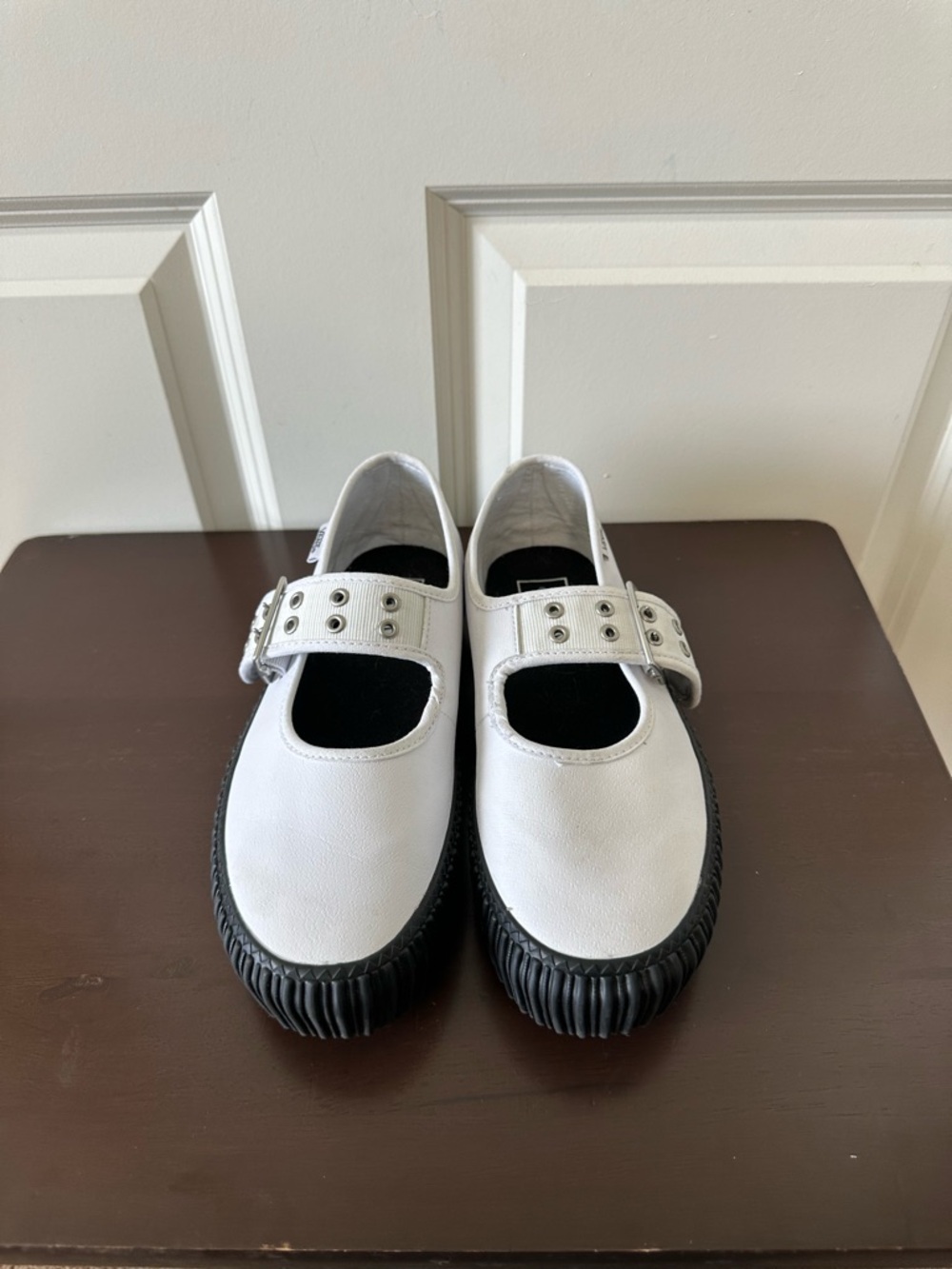 Vans White Mary Jane Creeper Buckle Shoe Size 7.5 - Picture 3 of 11